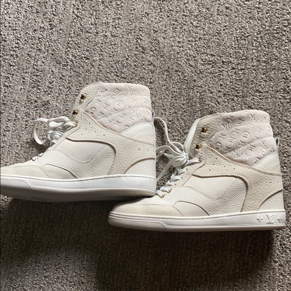 Louis Vuitton High-Top Sneaker